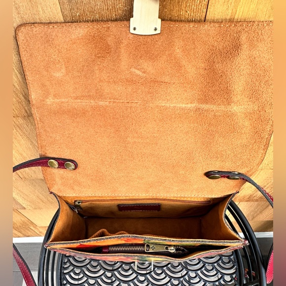 Patricia Nash Ladies Crossbody  Purse And Card Wallet Set - Picture 5 of 12